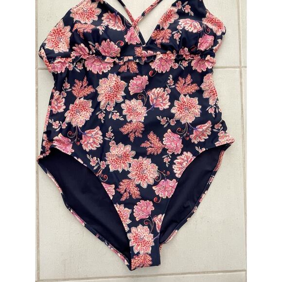 Old Navy Swim One Piece Swimsuit Floral Print Padded Swimwear - Picture 4 of 10